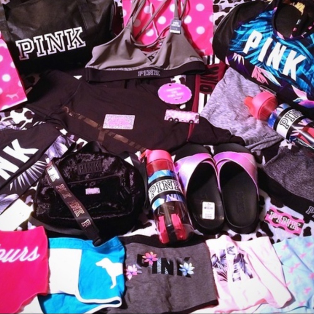 VICTORIA'S SECRET & PINK MYSTERY BOX $500 VALUE - Picture 4 of 9